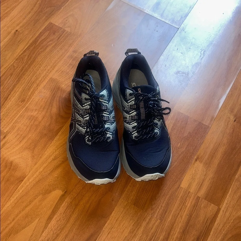 Asics Women's Navy Blue and White Sneakers